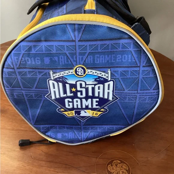 2016 MLB All Star game duffel bag Petco Park - Picture 2 of 7